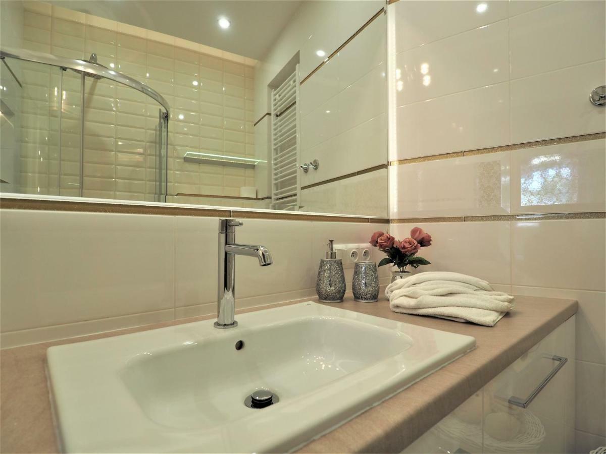 Vip Apartamenty Cristal Zakopane Exterior photo